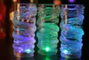O novo LED copo dragão derramou água sobre o sensor de luz de sete cores caneca de cerveja de vidro luminoso