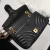 Verkauf von Womens Handtasche Diagonal Messenger Schulterkettenbeutel Hohe Qualität Schaffell Tasche Echtes Ledertasche Fabrik