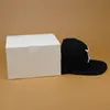 ورقة بيضاء هدية مربع قبعة البيسبول مربع التعبئة قابلة للطي كاب مربع صناديق