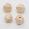 100pcs / parti 10-30mm Naturliga oavslutade geometriska trä spacer pärlor smycken / DIY trä halsband gör fynd DIY