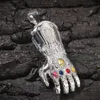 Iced Out Infinity Gauntlet Pendant Halsband Män lyxig designer Mens Bling Gem Thanos Gold Glove Pendants Ruby Necklace Jewelry L2284318