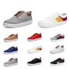 Bästa 2020 Casual Shoes No-Brand Canvas Spotrs Sneakers New Style White Black Red Grey Khaki Blue Fashion Mens Shoes Storlek 39-46