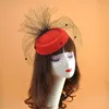 Chapeaux de mariage VINTAGE rouge noir blanc église femmes épingle à cheveux de mariage chapeau formel de mariée avec voile fête cage à oiseaux Kentucky voile chapeau 7096798