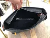 el çantası L 44Luxurys Tasarımcılar Çantalar postacı için siyah ve kahverengi süsleme isteğe bağlıdır Bag520 şık çapraz çapraz sargılı boyut 30 25 12 cm