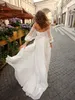 Abiti da sposa sexy da spiaggia Abito da sposa bohémien in pizzo con scollo a cuore con maniche staccabili Abiti da sposa Boho con spacco laterale Personalizzato