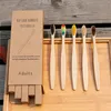 carbón de bambú cepillo de dientes de mango plano con Kraft caja de viaje 5 piezas paquete desechable para hotel y el hogar