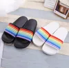 Vendita calda-ciabatte morbide da donna da uomo beach hotel indoor graffi colorate comode pantofole da casa a casa usando la pantofola per evitare scivolose zy945