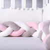 Детская кроватка бампер завязанный плюшевый плюшевый плюшевый декор детской детской колыбели декор новорожденный подарка подушка для подушки для послания для кровати (2 метра, WHI