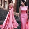 Sexig billig enkel rosa sjöjungfrun prom klänningar lång skopa nacke öppen rygg sop tåg formella klänning kvällsklänningar robe vestidos