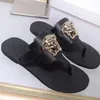 2019 Damen flache Sandalen Luxus-Designer Flip-Flops Design Slides Damenmode Hausschuhe Hochwertige Gladiator-Sandalen aus Leder mit Box