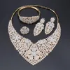 Neue Mode Hochzeit Schmuck Aussage Gold Farbe Kristall Strass Halskette Ohrringe Armreif Ring Brautschmuck Set