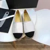 Vendite dirette in fabbrica design di lusso moda donna scarpe di tela pelle traspirante casual nero paglia di alta qualità scatola di lacci da pescatore 35-42 con scatola