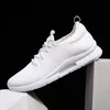 Hot Sale Women Men Fashion Running Skor Elasticitet Andas Net Triple White Black Trainer Sport Designer Sneakers 39-45