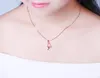 Imitación de polvo de hibisco natural, collar chapado en oro rosa de cristal, cadena de clavícula, colgante de rosa, joyería chapada en plata y cobre para mujer