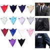 (36 st Parts / Lot) Partihandel Mäns polyester Silk Hanky ​​Solid Vanlig Ficka Square Handkerchief Bröllop Bankett Julkorgshandduk