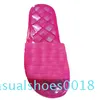 Diseñador de zapatillas de playa Hombres de verano Mujeres Cartoon Big Heavy Surface Glue Surface Transparent PVC Bath Luxury Bath Ladies Slipper4228580