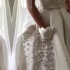 Nueva llegada elegante satén sexy una línea vestidos de novia con cuentas perlas con cuello en v apliques de encaje vestidos de boda de talla grande vestido de novia Vestidos