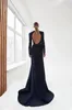 Skromna marynarka wojenna Blue Neck Split Prom Dresses 2020 Crystal Beaded Backless Suknie wieczorowe Plus Size Reception Dress