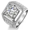 Bijoux de luxe étincelants fait à la main 925 argent sterling rond Cut Big White Topaz CZ Diamond Gemstones Women Wedding Band Ring pour M4136663