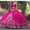 Ny ankomst söt 16 fuchsia quinceanera klänningar sweetheart broderi plus storlek vestidos de 15 anos prom dress evening gowns anpassade gjorda