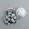 Blomma flicka outfits baby girls floral tops shorts hatt 3pcs set suspender toddler kläder set sommar baby kläder 7 mönster dhw3884