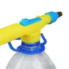 Vattenutrustning Juice Cola Flaskor Interface Trolley Head Water Gun-Sprayer Garden ToolThe Sprayer kan anslutas med någon normal storlek plast