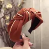 Yetişkin Kafa Kadın Orta Geçişli Düğüm Saç Wrap Kumaş Geniş Dikilen Hairband 7 Renkler Toptan