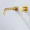 Escovado bronze dourado Wall Mounted torneira Bacia Monocomando água quente e fria Mixer torneira Banheiro Em Wall Mount Água da torneira