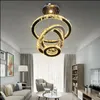 モダンな家の装飾4リングの光沢の天井灯丸クリスタルハンギングランプリビングルームキッチンベッドルームLEDシャンデリア照明器具