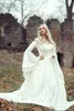 Renesansowa gotycka koronkowa suknia balowa suknie ślubne z płaszczem plus vintage vintage długie rękaw Celtic Medieval Princess Wedding Bridal291g