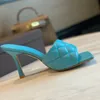 Мода роскошь дизайнер ползунки женщина дизайнер сандалии квадратный носок насосы проложенных сандалии партии женщины NAPPA DREAM насосы на высокие каблуки