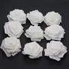 10pcs-100pcs White Pe Foam Rose Flower Head Sztuczna róża do domu dekoracyjne wieńce kwiatowe przyjęcie weselne dekoracja 237i