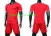 Top 2019 Personality Design Ensembles de maillots de football personnalisés avec shorts Entraînement personnalisé Costume de football Uniformes kits Sports Men's Mesh wears