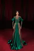 Robes de soirée vert foncé pure bijou cou haut côté fendu manches longues sirène robe de bal satin Arabie Saoudite célébrité tapis rouge4424170