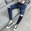 Moda-2019 jeans da uomo con buco tagliato primavera autunno lettera stampata hip hop adolescenti cowboy uomini pantaloni a matita pantaloni alla caviglia