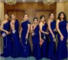 Royal Blue Ons Shoulder Satin Mermaid Bridesmaid Klänningar 2020 Ruched Floor Längd Plus Size Bröllop Gäst Maid Of Honor klänningar