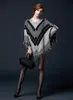 2019 Höst Kvinnor Tröja Batwing Knitwear Sleeve Tassel Hem Loose Pullover Blus oregelbundna Cloak Poncho Cape Stickning Tröjor