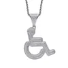 Pendentif Colliers Collier Homme Européen Et Américain Fauteuil Roulant Handicapé Pendentif Creative Zircon Hip Hop Jewelry1215q