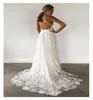 Romantyczne paski spaghetti Criss Cross Open Back Lace Suknia ślubna Elegancki Kraj Styl Beach Boho Bohemian Bridal Wear with Sweep Pociąg