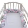 Детская кроватка бампер завязанный плюшевый плюшевый плюшевый декор детской детской колыбели декор новорожденный подарка подушка для подушки для послания для кровати (2 метра, WHI