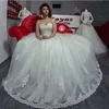 Tiul Ball Suknie sukienki Suknie Sweetrec Rleeves z perłami Tassel koronkowe aplikacje ślubne suknie ślubne na zamówienie 51 0510