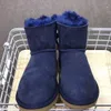 Nuevas botas de nieve de una sola cinta doble para mujer, ligeras, cómodas, cálidas, zapatos de algodón para mujer con doble lazo, 34-44