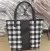 Leopard Plaid Handväska 5 stilar Bufflao Solrosor Tryckta Totes Flickor Shoppingväska Modehelg Purses LJJO7387-1