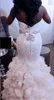 ゴージャスな南アフリカの人魚のウェディングドレス2020恋人のレースのビーズベルトのブライダルガウンオーガンザフリルプラスサイズの結婚式のvestidos