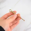 Mini Brass Smoke Spoon Spring Coil Pure Handgjord Creative Key Chain Pendent Gift Hookah Tool Tillbehör