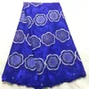 5 yards / pc Populaire Royal Blue Afrikaanse katoenen stof bloem borduurwerk Zwitserse voile droge kant voor kleding BC87-1