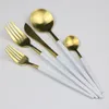 6 SZTUK Luksusowe Czarne Zestaw Sztuliarstwo Ze Stali Nierdzewnej Western Food Flatware Zestawy Stołowe Cake Fork Steak Nóż łyżeczka kolacji Obiadowy zestaw