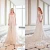 Sexy A-Linie Brautkleider von Dany Tabet, schulterfrei, kurze Ärmel, Applikation, Tüll, Spitze, geraffte Pailletten, Brautkleid, Sweep-Zug, Robe de Mari￩e