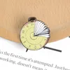 Uhren Emaille Broschen und Anstecknadeln für Kleidertasche Punk-Schmuck als Geschenk für Freunde Weihnachten