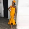 Africain Pas Cher Simple Gaine Jaune Cocktail Robes De Soirée Une Épaule À La Main Fleurs Robes De Bal Courtes robes de soirée tenue de soirée